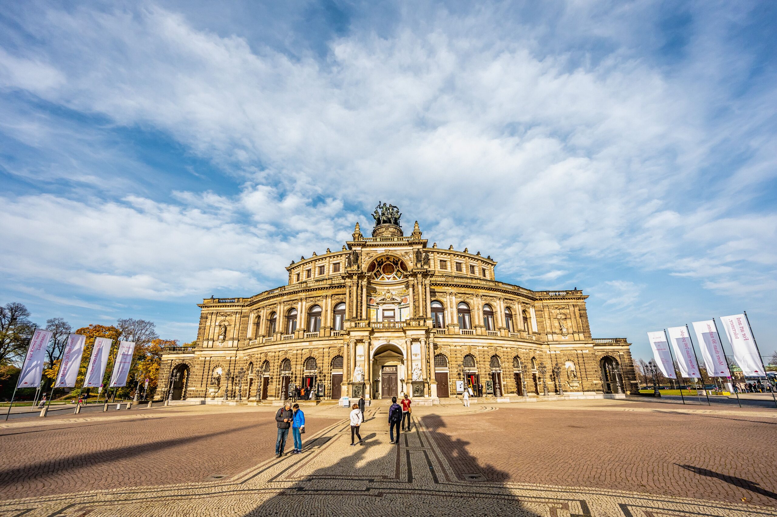 Semperoper Dresden, Am Theaterplatz/Foto: Marcus Lieder
